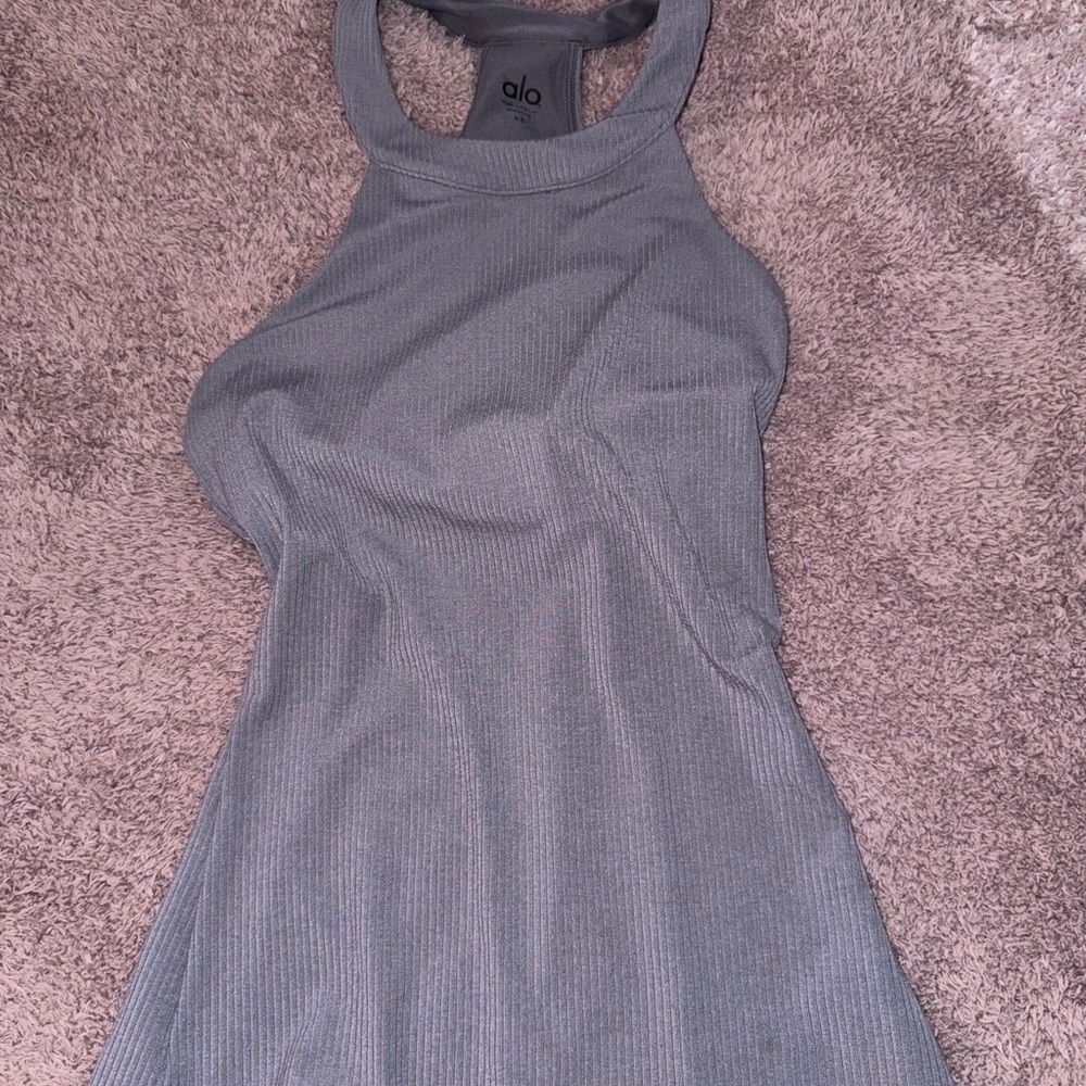 ALO Yoga Women's Grey Ribbed Tank Top